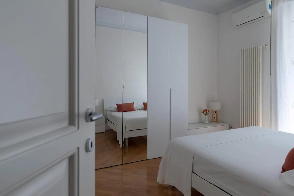 Ve Apartment By My Temporary Home Catania